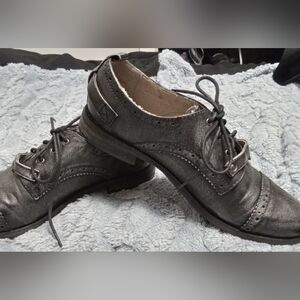 Size 9.5 MIX No 6  'Fleur' Distressed Dress Shoes